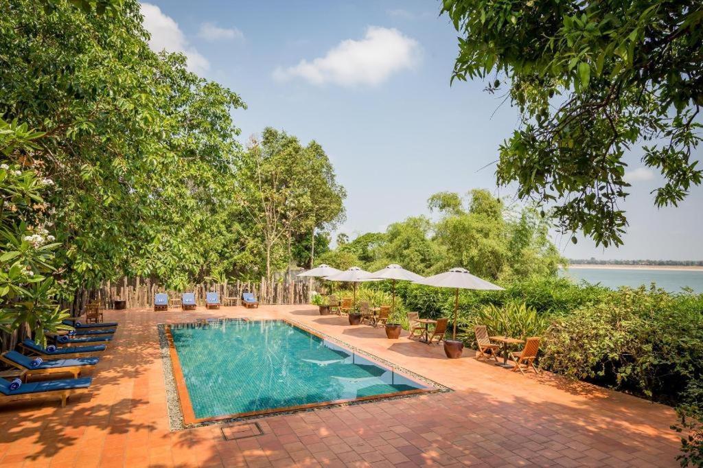 Le Relais De Chhlong Hotel Kratie Luaran gambar