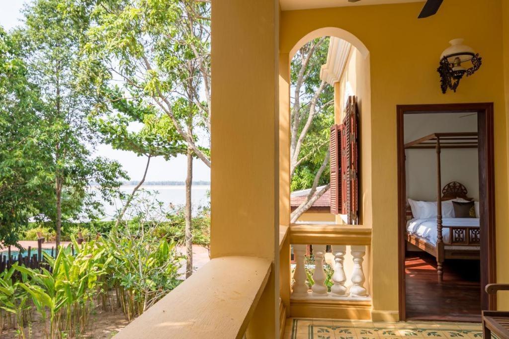 Le Relais De Chhlong Hotel Kratie Luaran gambar