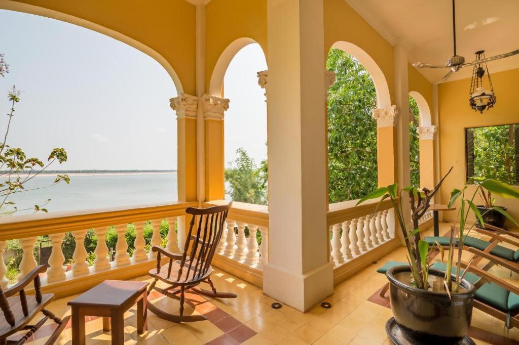 Le Relais De Chhlong Hotel Kratie Luaran gambar